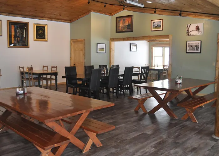 Crooked Creek Guest Ranch * Dubois