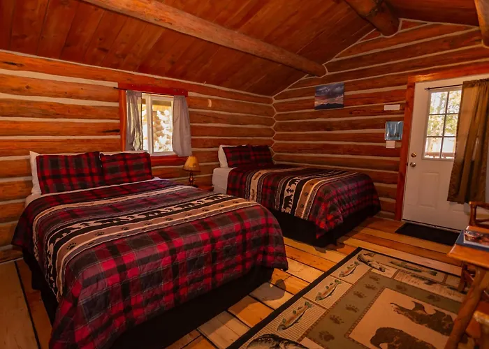 Resort Crooked Creek Guest Ranch *
