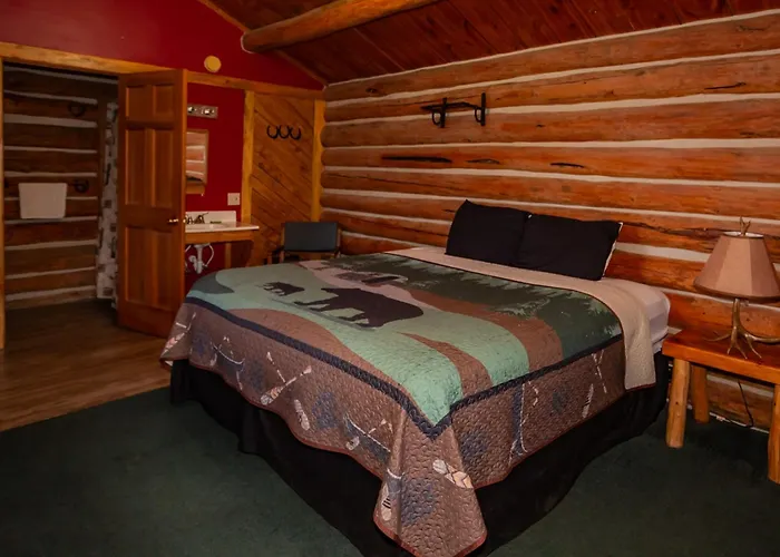 Crooked Creek Guest Ranch * Dubois