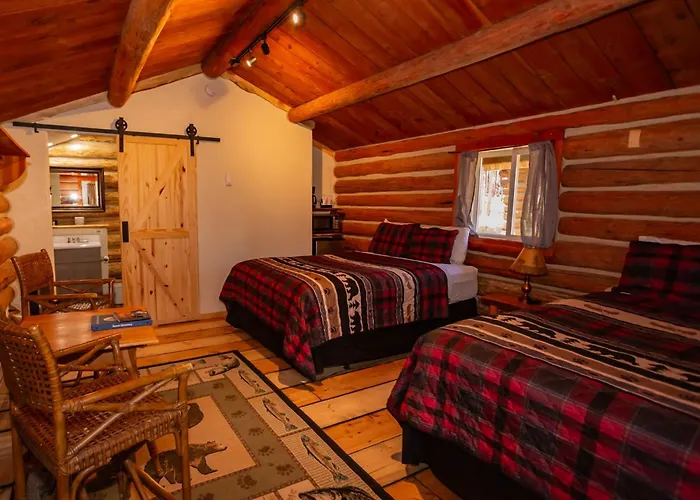 Resort Crooked Creek Guest Ranch