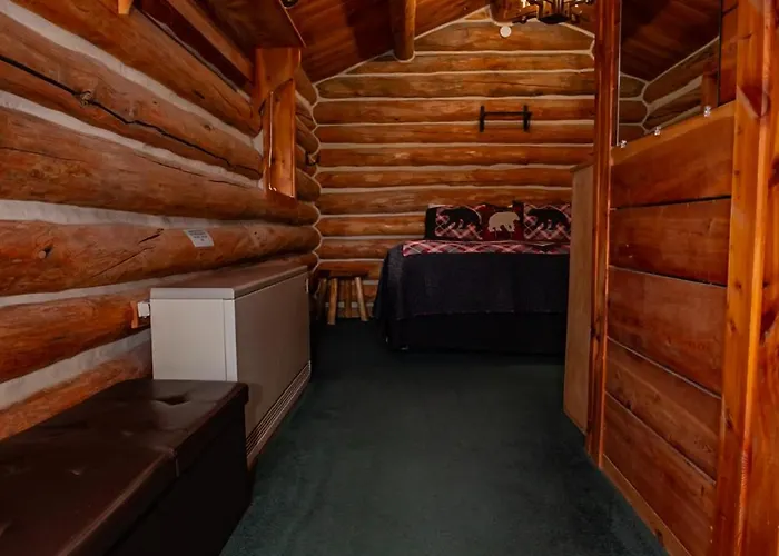 Resort Crooked Creek Guest Ranch