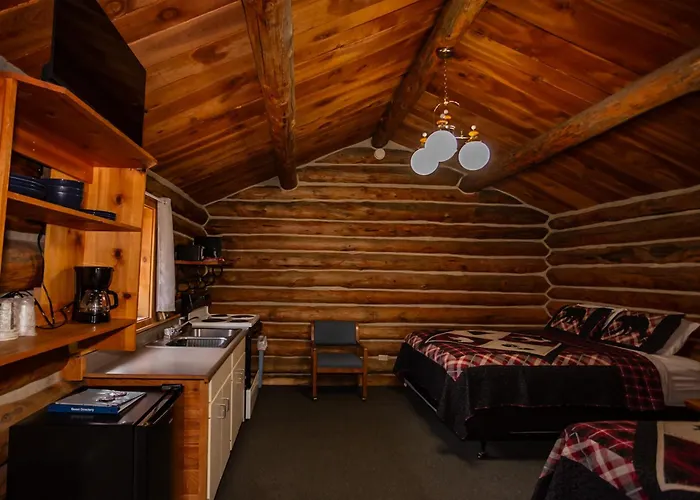 Resort Crooked Creek Guest Ranch *