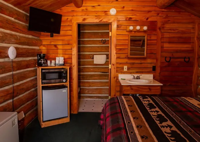 Crooked Creek Guest Ranch