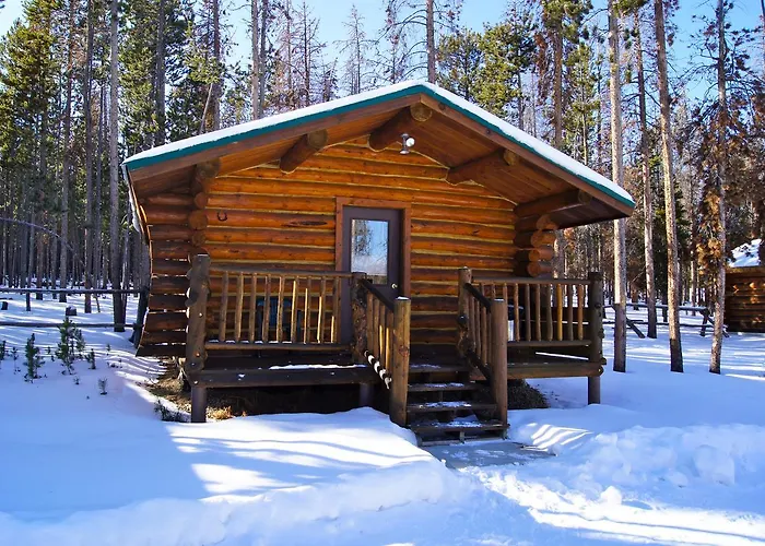Resort Crooked Creek Guest Ranch