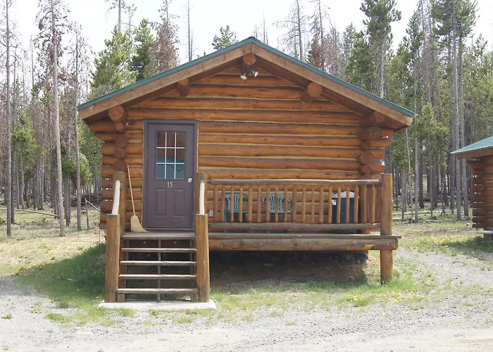 Resort Crooked Creek Guest Ranch