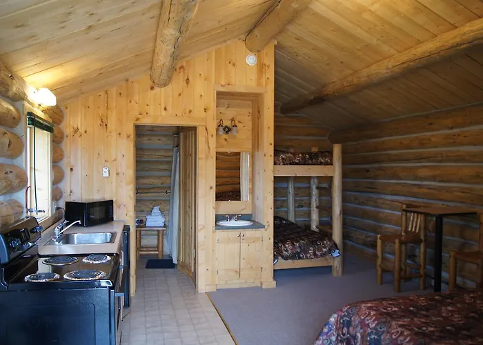 Resort Crooked Creek Guest Ranch *